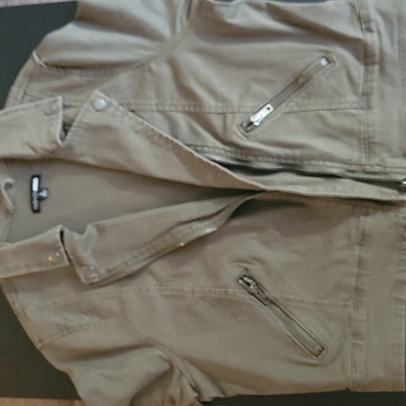 Olive Green Jacket - Picture 3 of 3